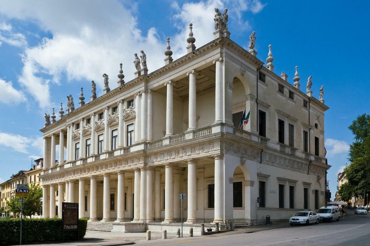 Casa Giorgia - Nel Cuore Di Vicenza Apartment Exterior photo